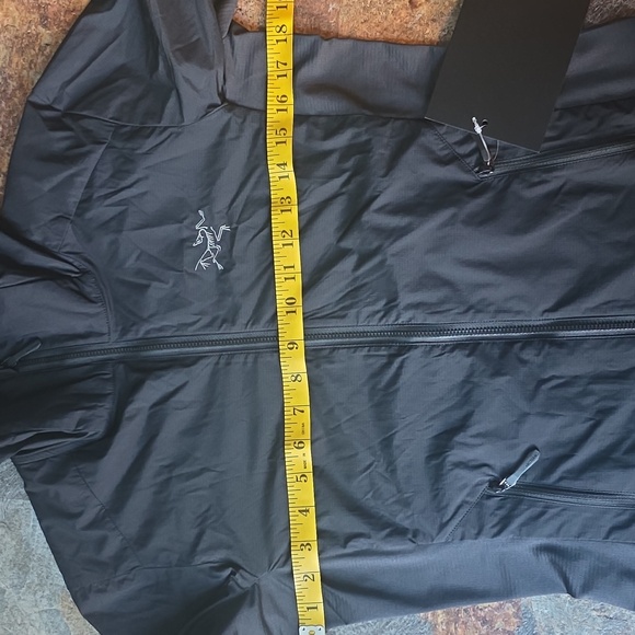 Arcteryx Atom Lightweight Hoody XS Black - Picture 4 of 8